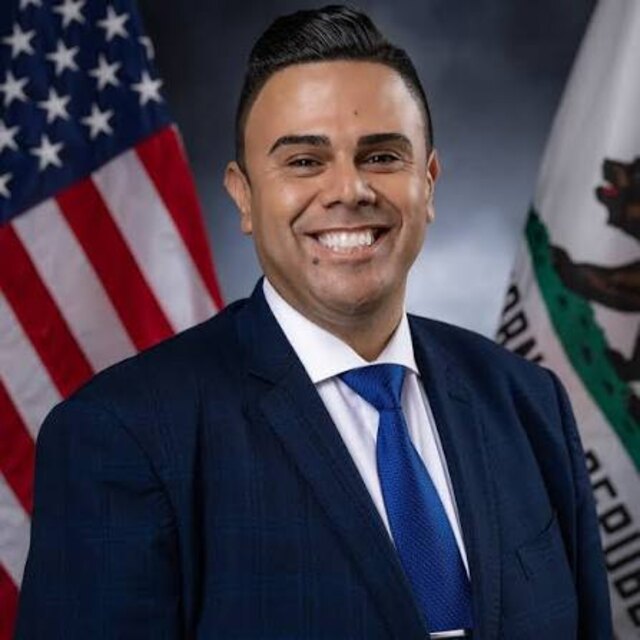 Hon. Mark González
